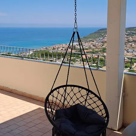 Alojamento de Acomodação e Pequeno-almoço L'alba Nel Golfo