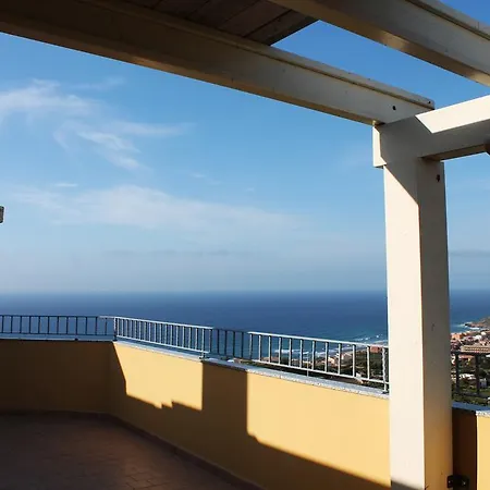 L'alba Nel Golfo فندق مبيت وإفطار كاستيلساردو