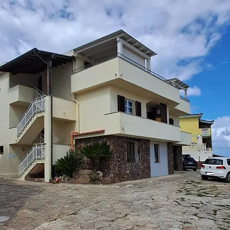 L'alba Nel Golfo Кастельсардо